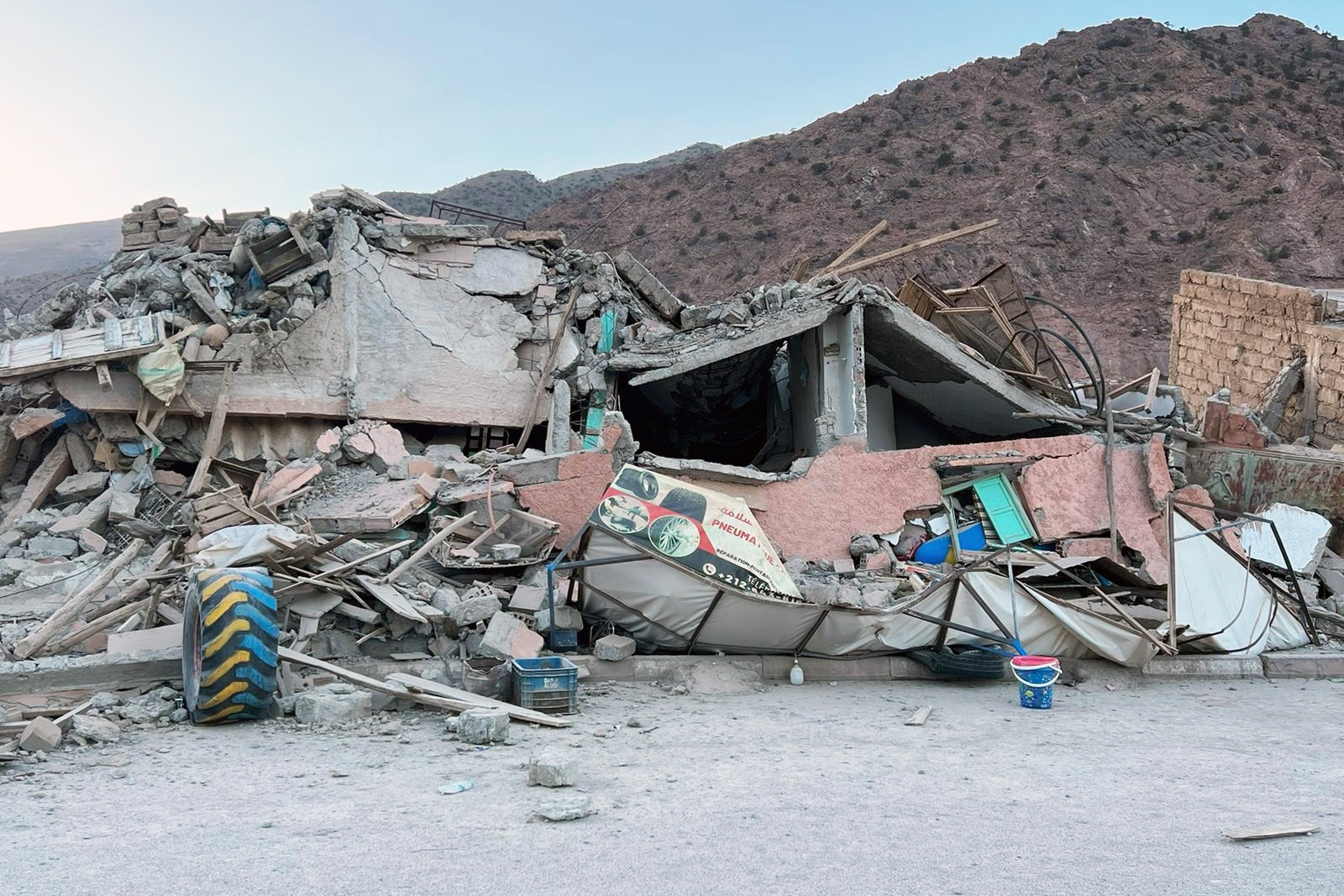Zerstörte Wohnhäuser im Atlas. Foto: Karim Rouissi